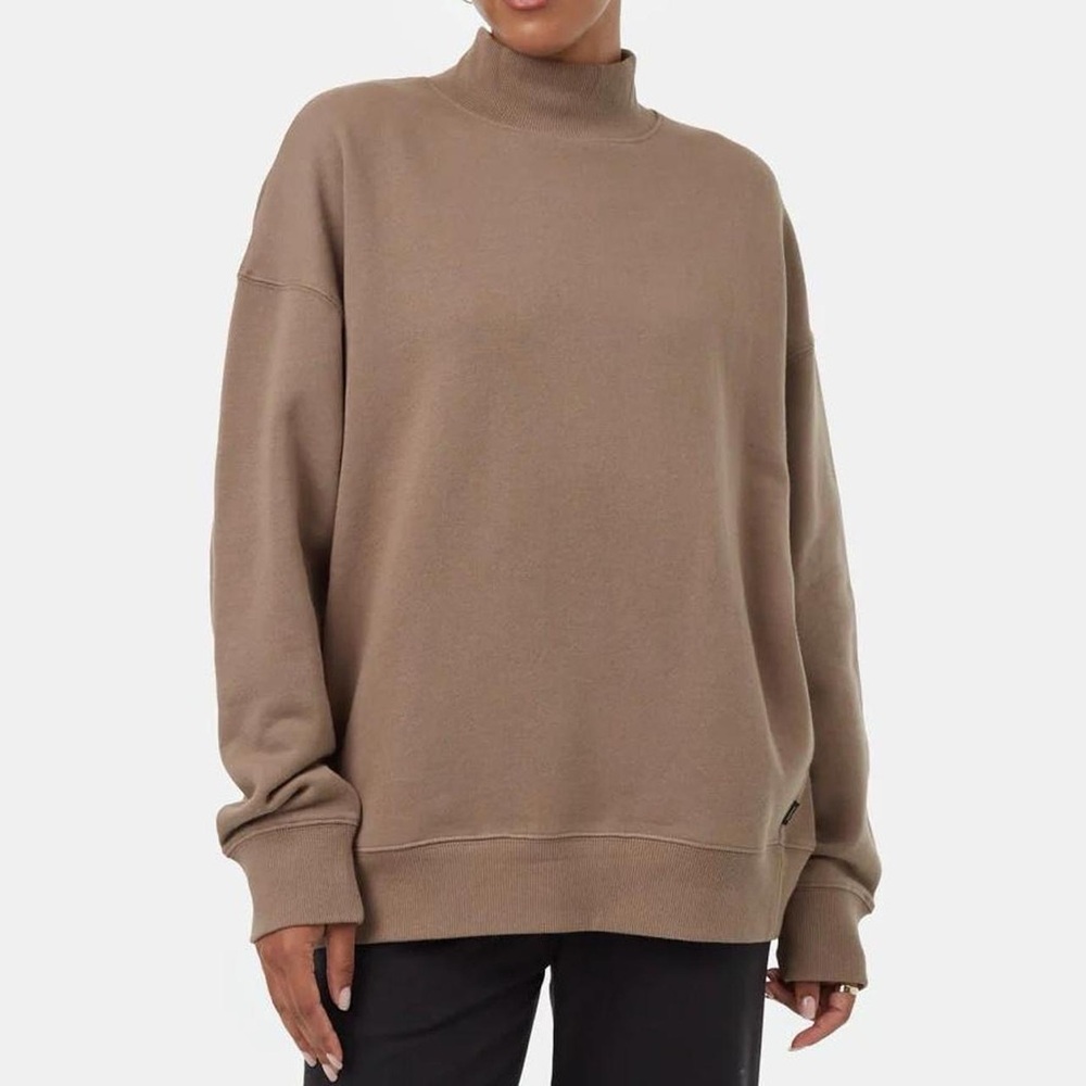 tentree women’s oversized loose-fit mockneck fleece sweatshirt in a tan/brown